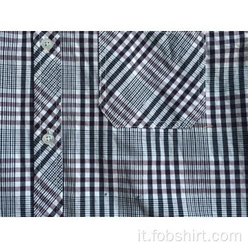 Camicia a quadri scuri a maniche corte